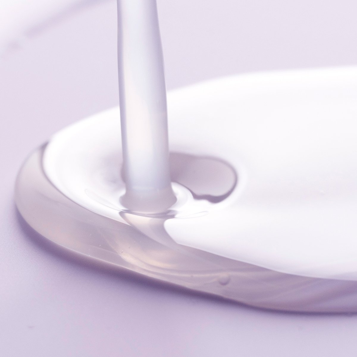 The Camellia Cleansing Oil Fresh Looking Skin Cleansing Oil for Everyday Use