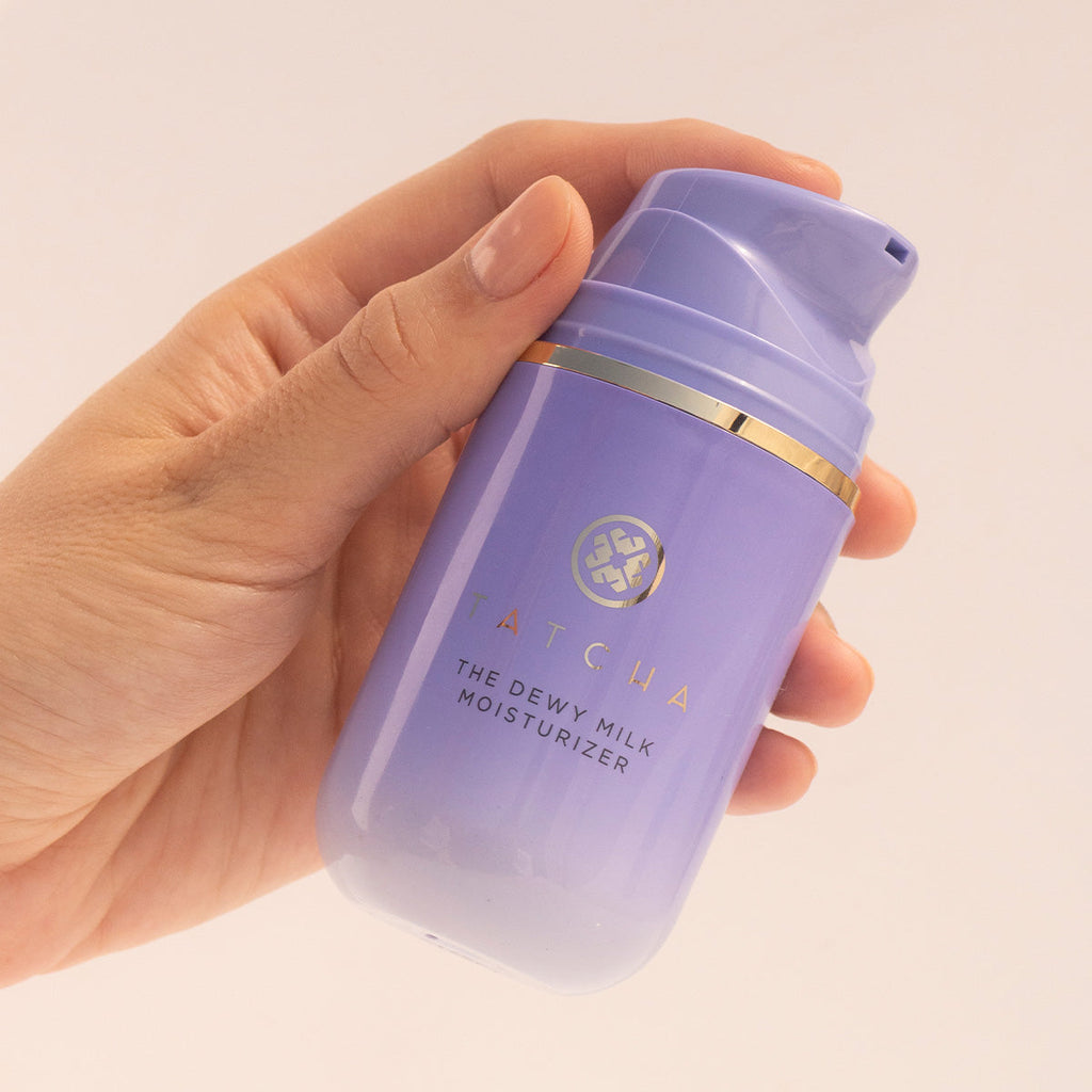 The Dewy Milk Moisturizer Combination to Oily Skin Face Moisturizer for Everyday Use