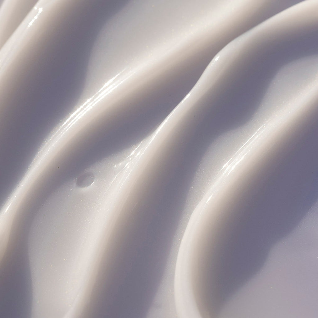 The Dewy Serum A Range of Skin Types Face Serum for Everyday Use