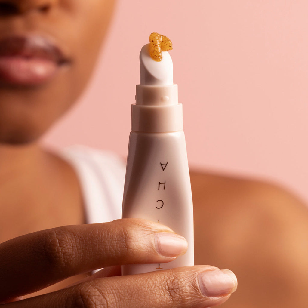 The Kissu Lip Scrub Moisture Support Lip Scrub for Everyday Use