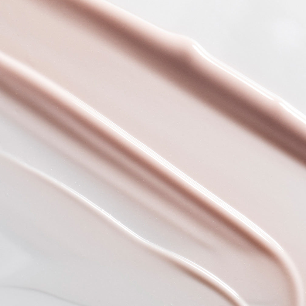 The Liquid Silk Canvas Moisture Support Face Primer for Everyday Use