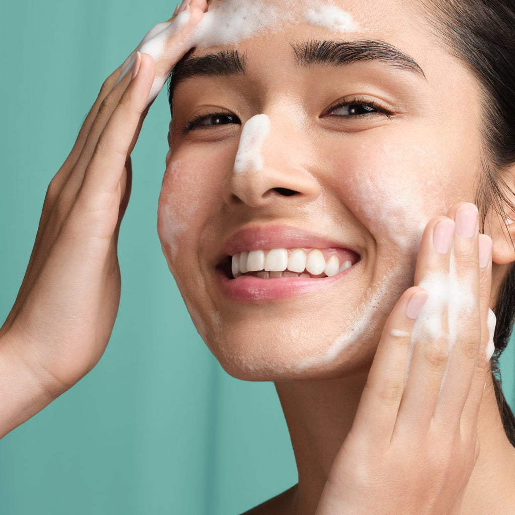 The Matcha Cleanse A Range of Skin Types Facial Cleanser for Everyday Use